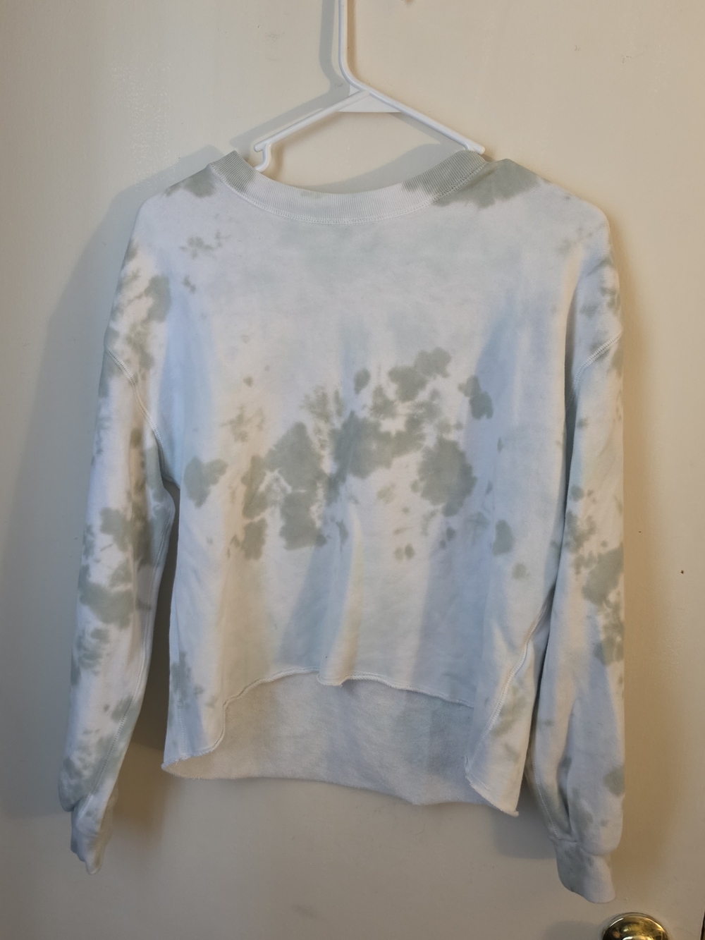 Abercrombie & Fitch Sage and White Tie-Dye Crewneck Sweatshirt